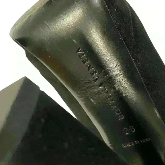 Bottega Veneta Women’s Nib black suede platform pumps fold over heel - Picture 6 of 10